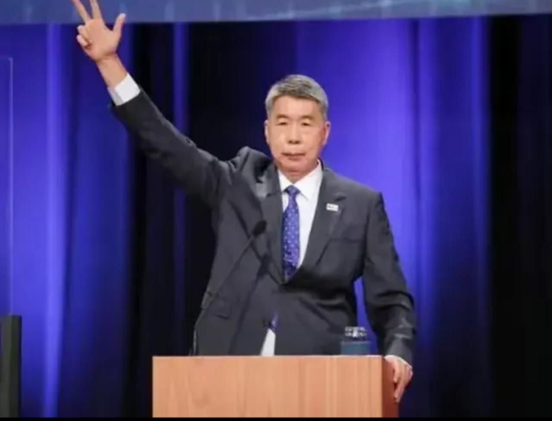 张亚中的悲哀，更是台湾社会的悲哀
两场国民党主席选举辩论会结束， 不出所料，从岛