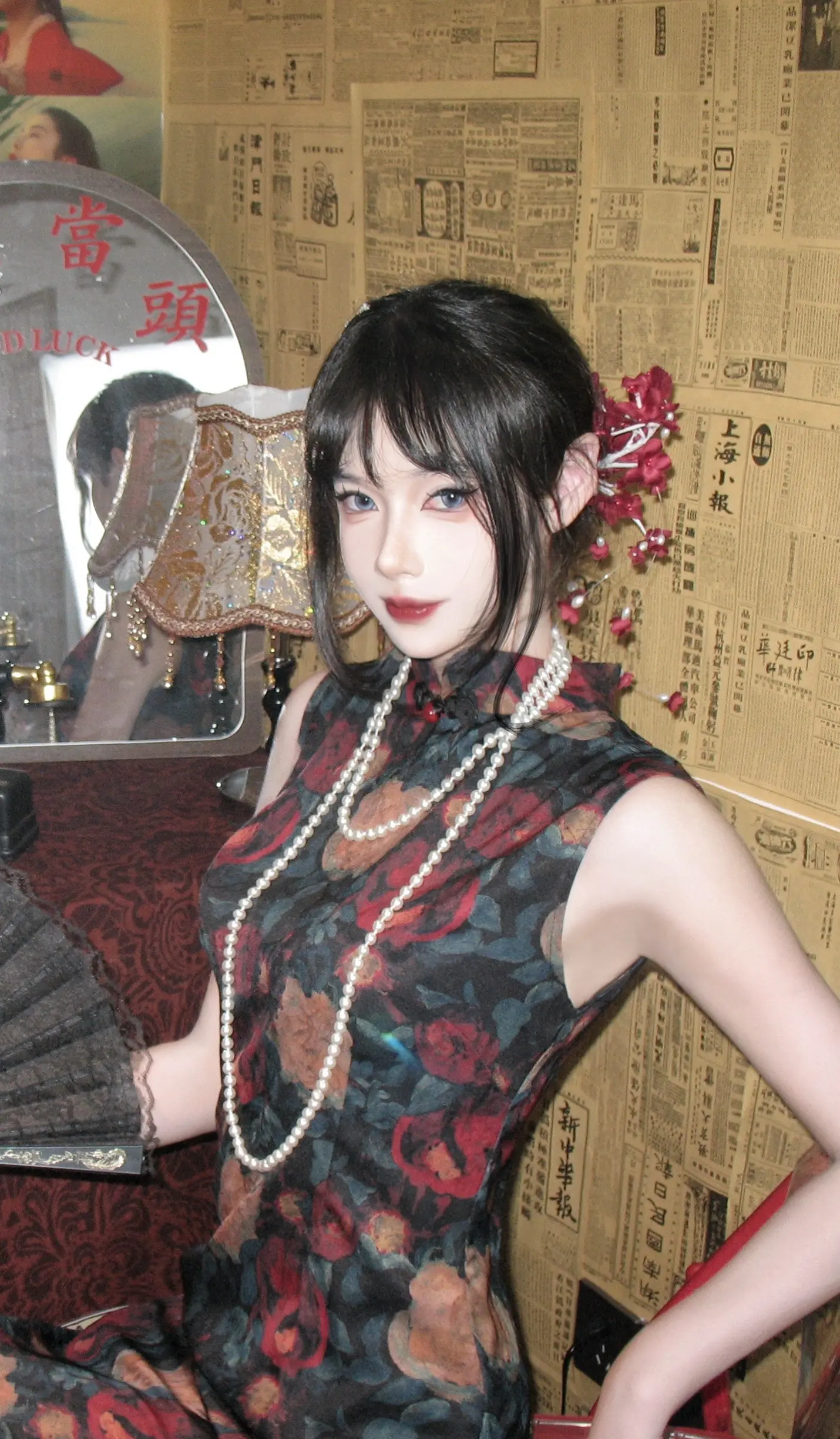 任君凭栏，我栖春山