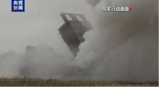 太疯狂了，俄乌一天干废数千架无人机，抢下两个居民点，乌军硬拦着不让进双方死磕到底