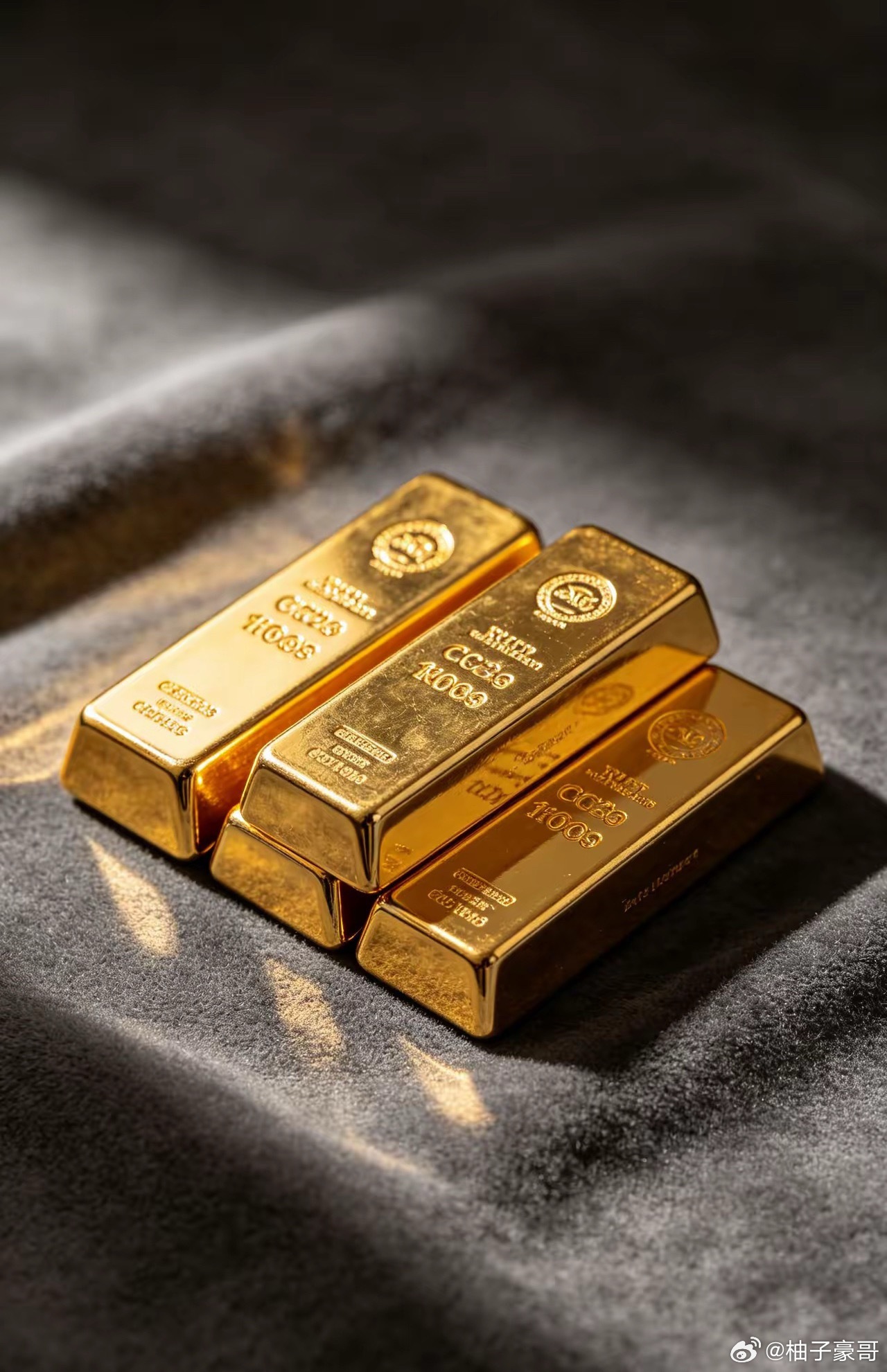 金价反弹信号出现！普通人买金一定要看清这点金价彻底反弹了沉寂一段时间后，金价迎来