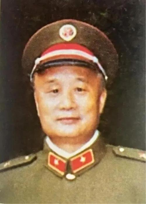 [微风]1979年，许世友要求163师师长边贵祥放了越南俘虏，谁知边贵祥直接拒绝