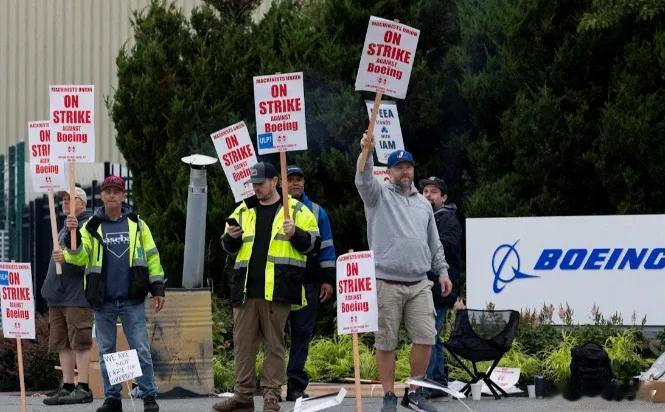 美国第一大军工巨头、美利坚合众国长子，现在是岌岌可危！

说波音是美国工业的象征
