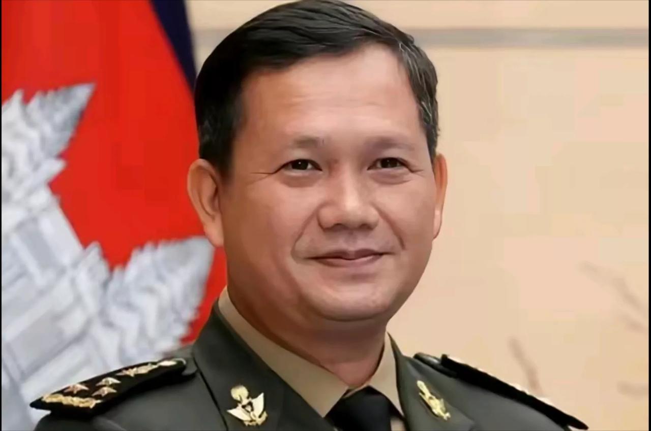 韩联社报道，当地时间12日，柬埔寨首相洪马内表示，他已和美国总统特朗普进行通话，