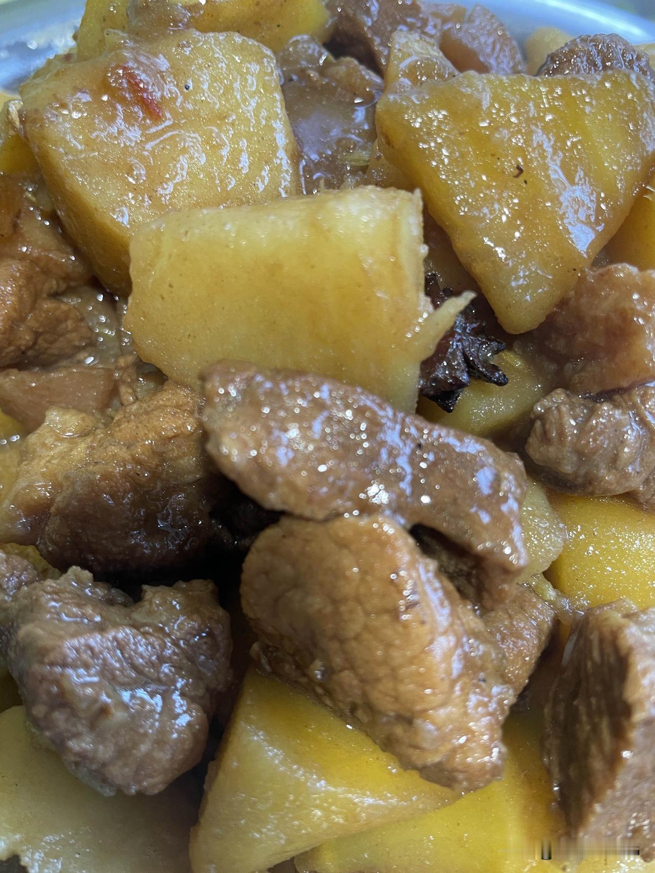 还有道菜 [笑]豇豆角拌牛筋豆干给忘拍了