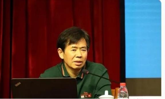 老毛病该改了。戴旭大校曾指出：一个 “死不改” 的陋习，是我们近代屡败不胜的根本