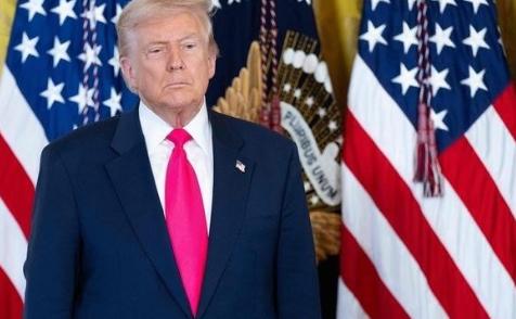 美国向中国下最后通牒：不同意就打？美国这是蹬鼻子上脸！2026年1月，中美外交团