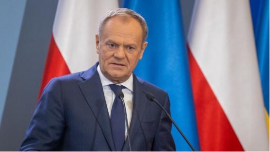 波兰媒体警示欧洲：“我们要像当年制裁中国那样制裁美国。”

这些年，欧洲在很多关