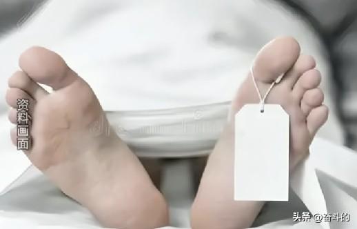太离谱！信息完整却无人通知，男子遗体滞留太平间整整12年
 
看完这件事，所有在