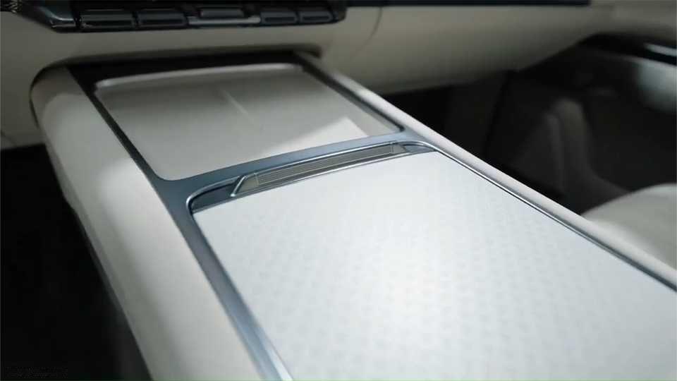 极氪7X