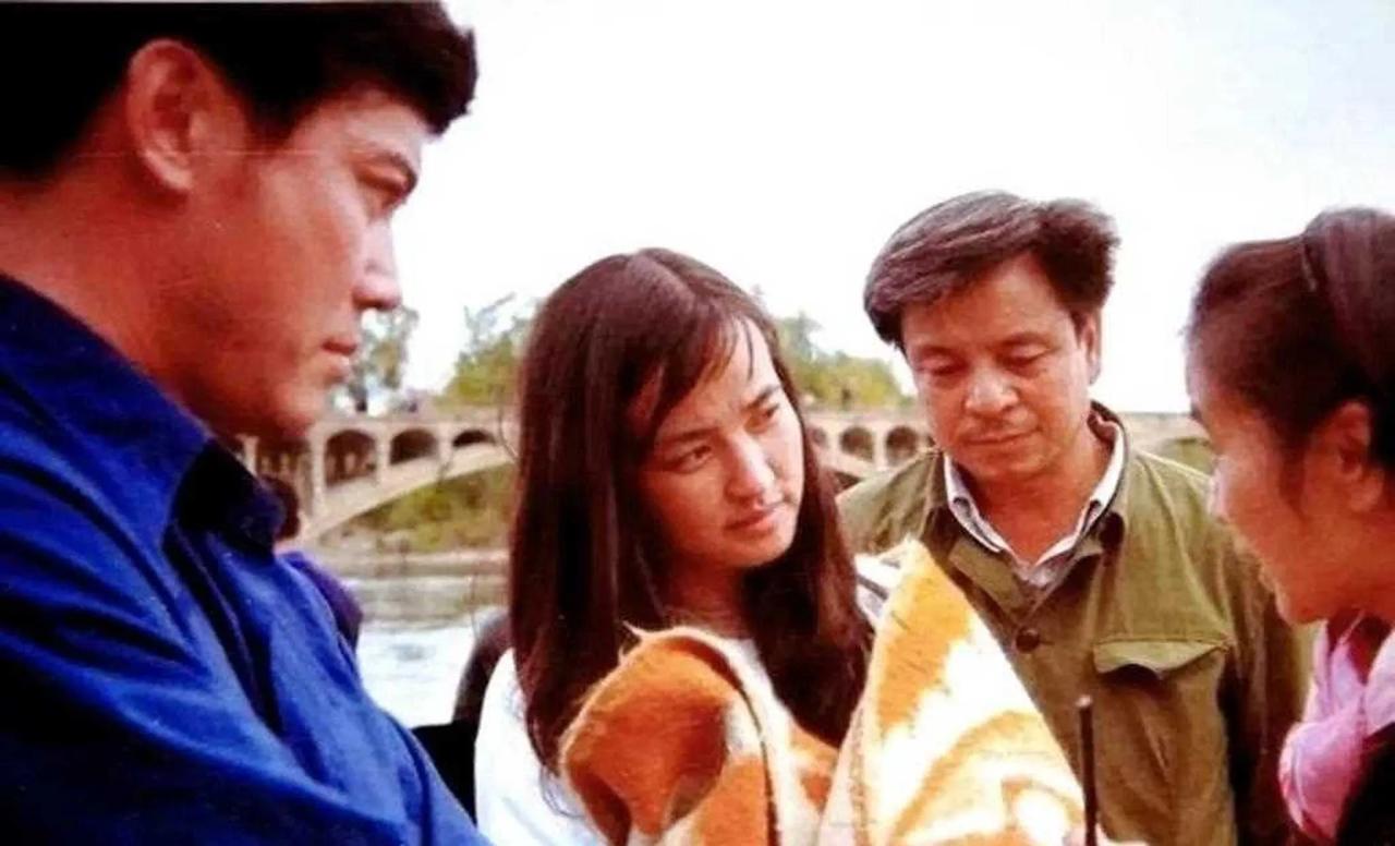 著名导演王好为和刘晓庆合作有很多次，比如电影《瞧，这一家子》，电视剧《徐悲鸿》
