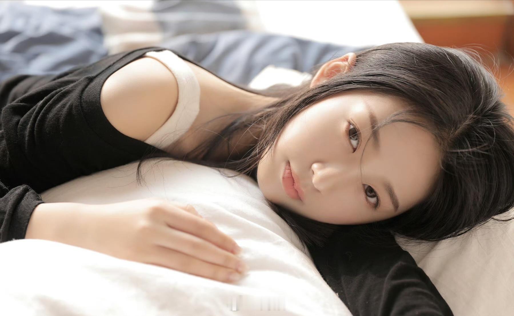 清新脱俗的女孩 ​​​