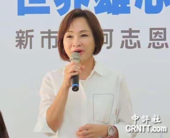 柯志恩被指打法太斯文，再现2018年韩国瑜旋风恐怕很难。
当年，韩国瑜狂打民进党