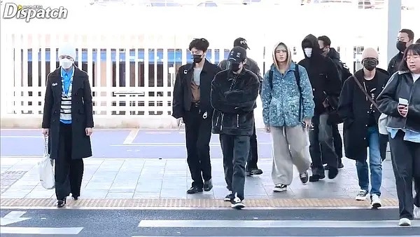 黄仁俊这是被队友孤立了吗？怪不得抑郁症一直不见好转… 