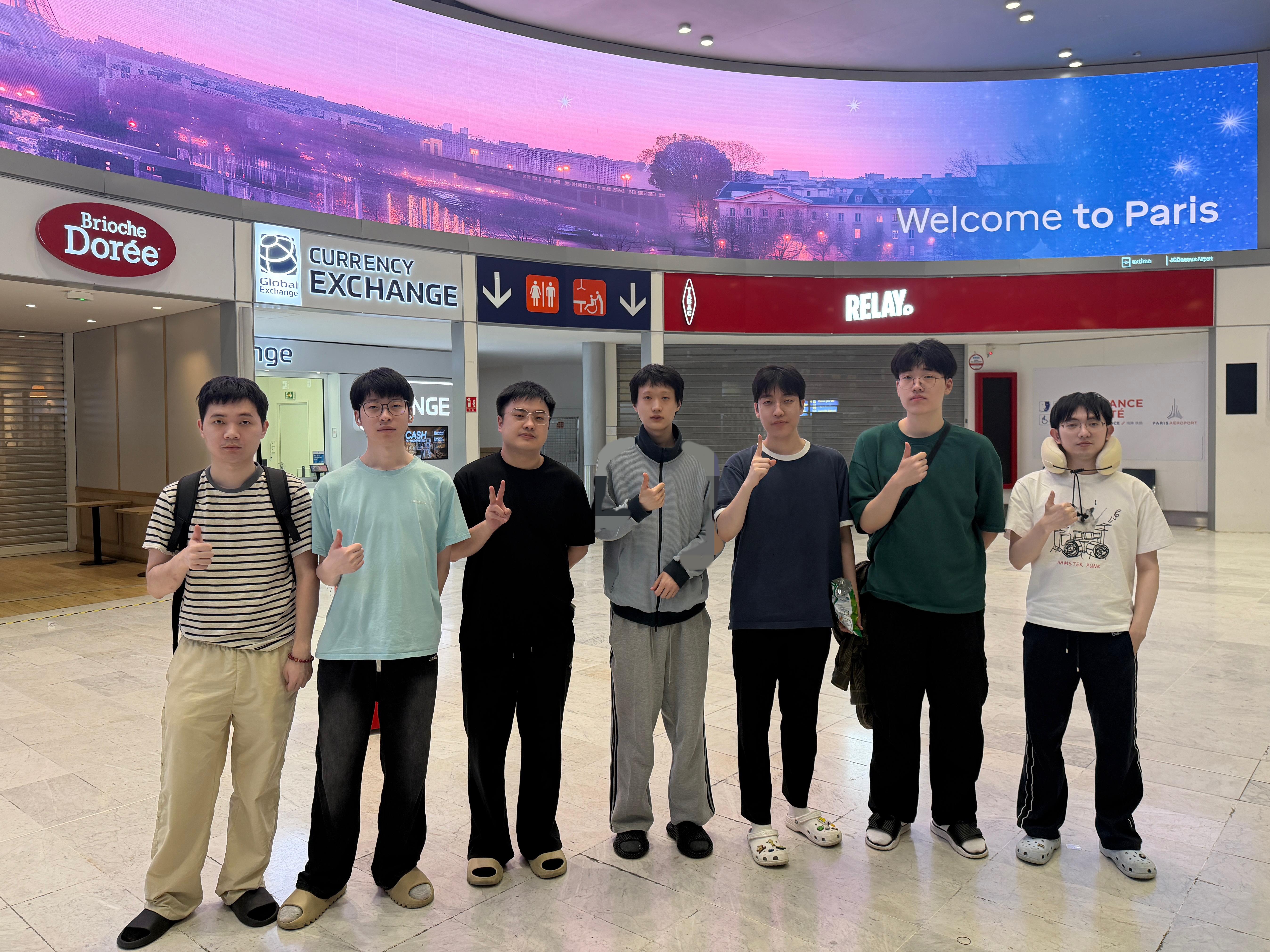 AL分享队员最新动态：前方已抵达巴黎！加油备战