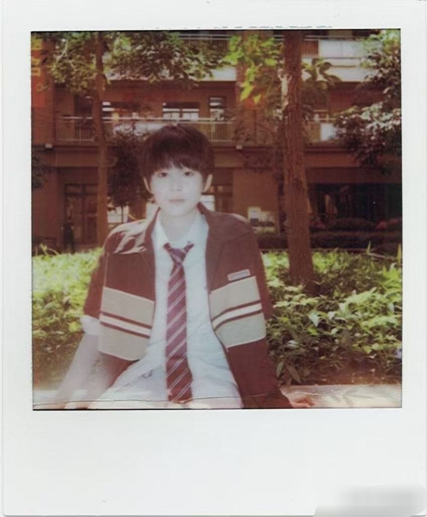 陈颂学长放学一起吃鸡腿饭吗 ​​​