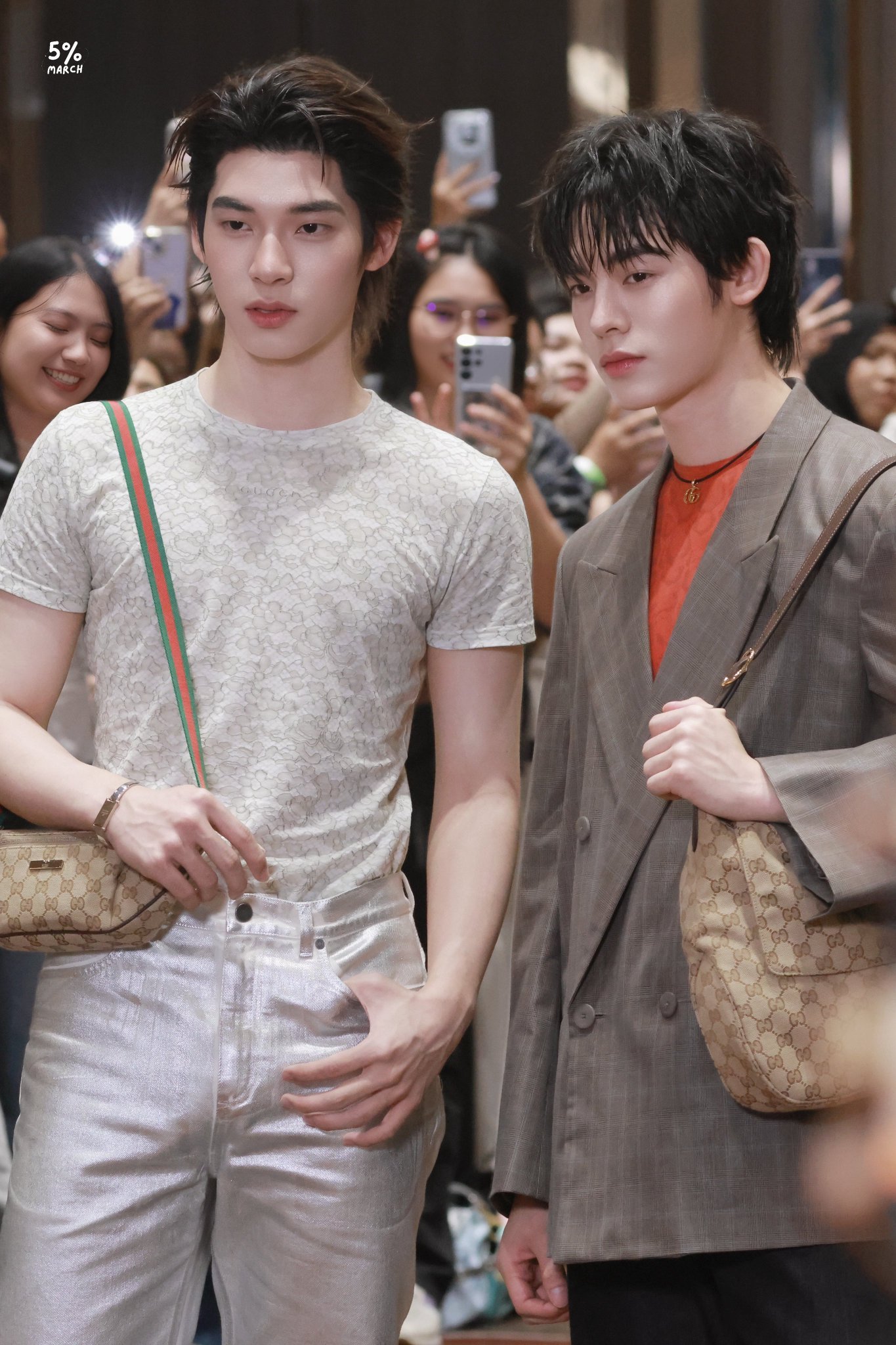 好帅好漂亮[抓狂][抓狂][抓狂]cr.5percentmarchteeteep