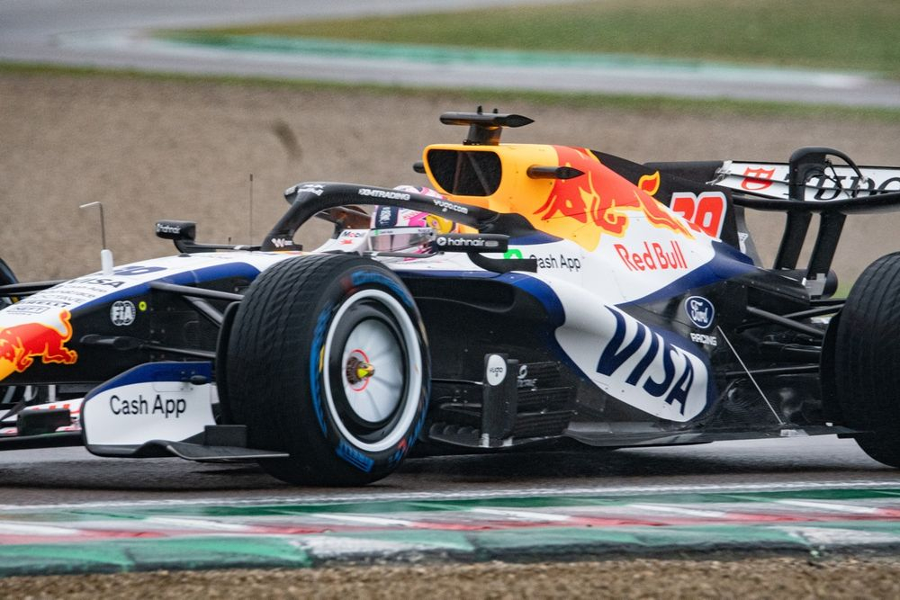 f1 据英国《泰晤士报》报道，红牛此前收到了一份高达30亿美元的收购报价，目标是