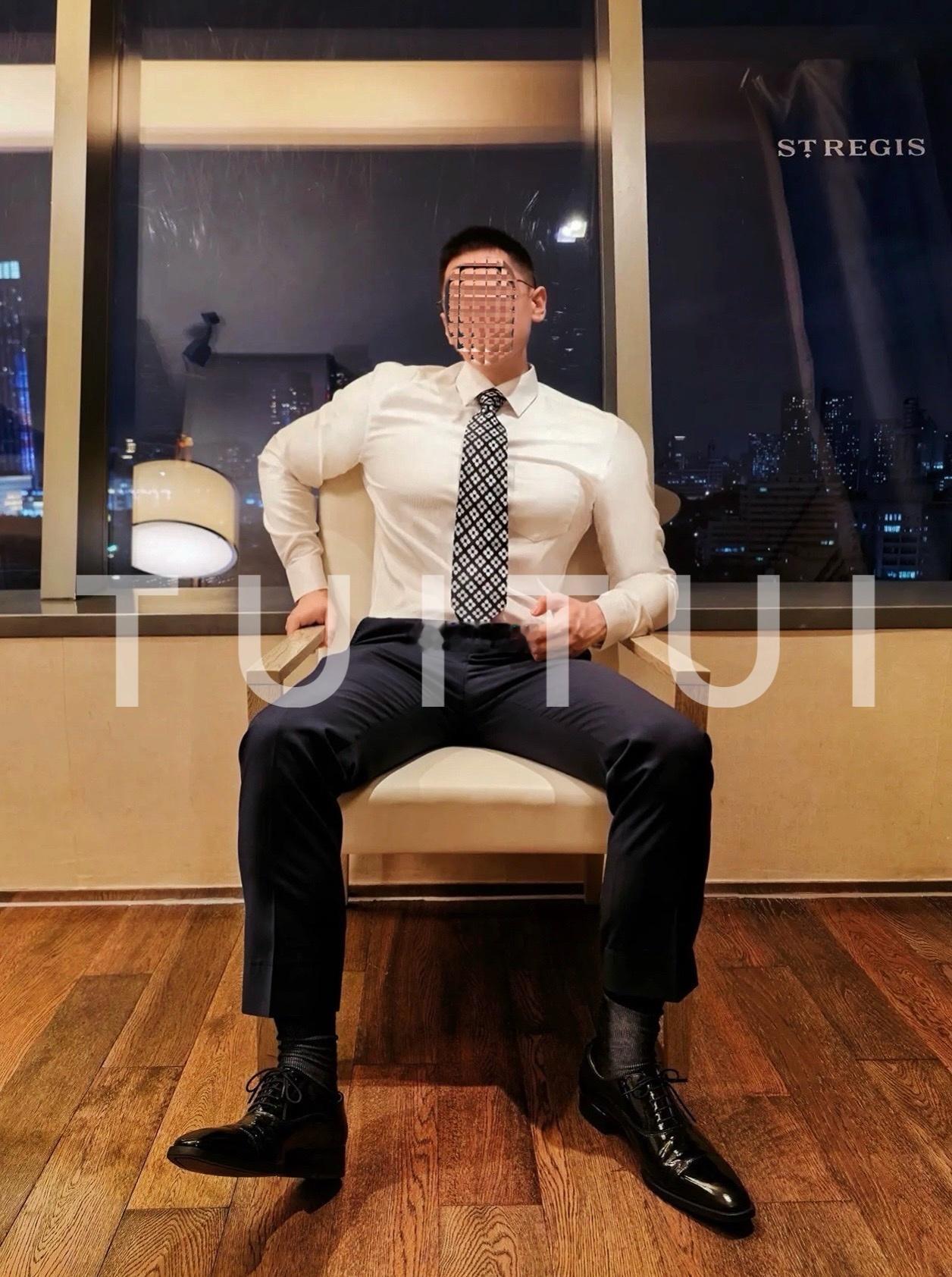 👔说起正装男你会想到我吗？ ​​​