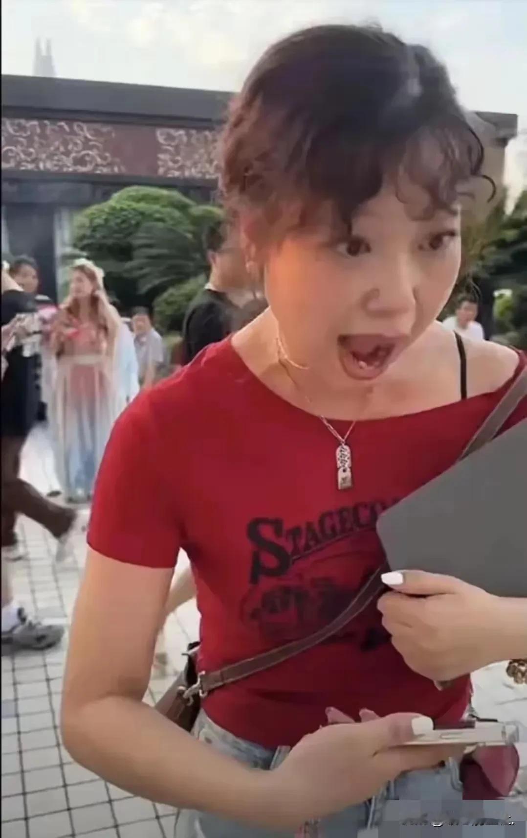最近重庆洪崖洞的