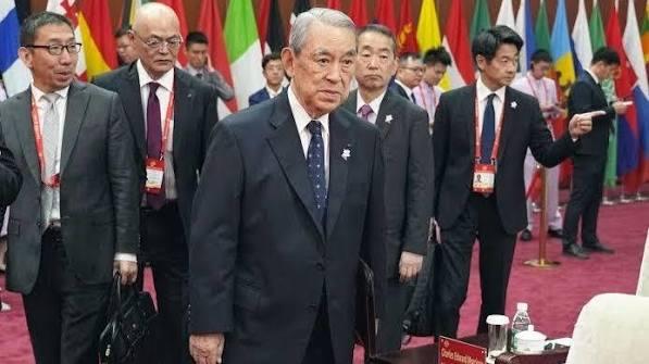 日本工商界10月访华被中方婉拒，日媒猜测APEC筹备是主因，实则另有深意。

日
