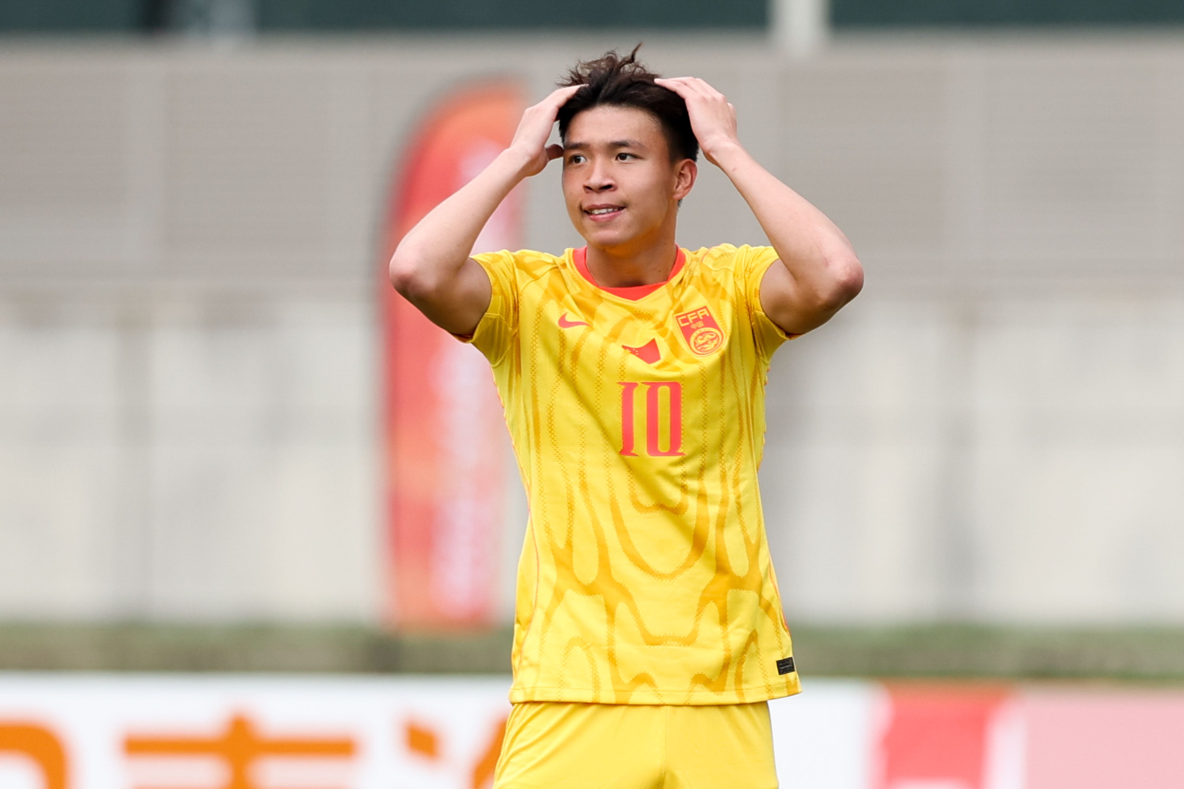 中国U23男足0比0伊朗U23中国U23男足亚运小组赛1胜1平 爱知·名古屋亚运