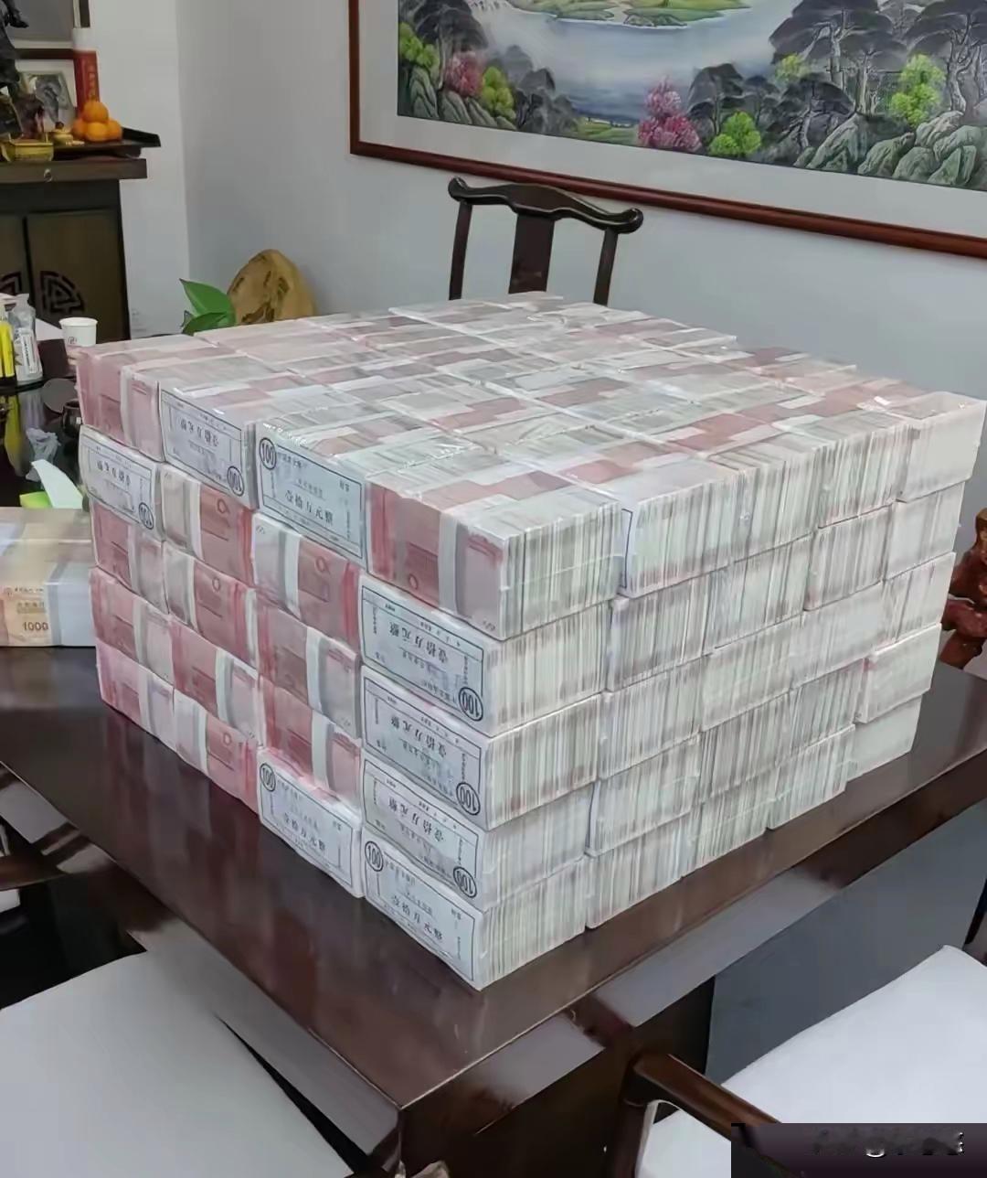 钱是个有灵性的东西，看到不领走，就会从你身边溜走。
​千万别等身边的财运溜走了，