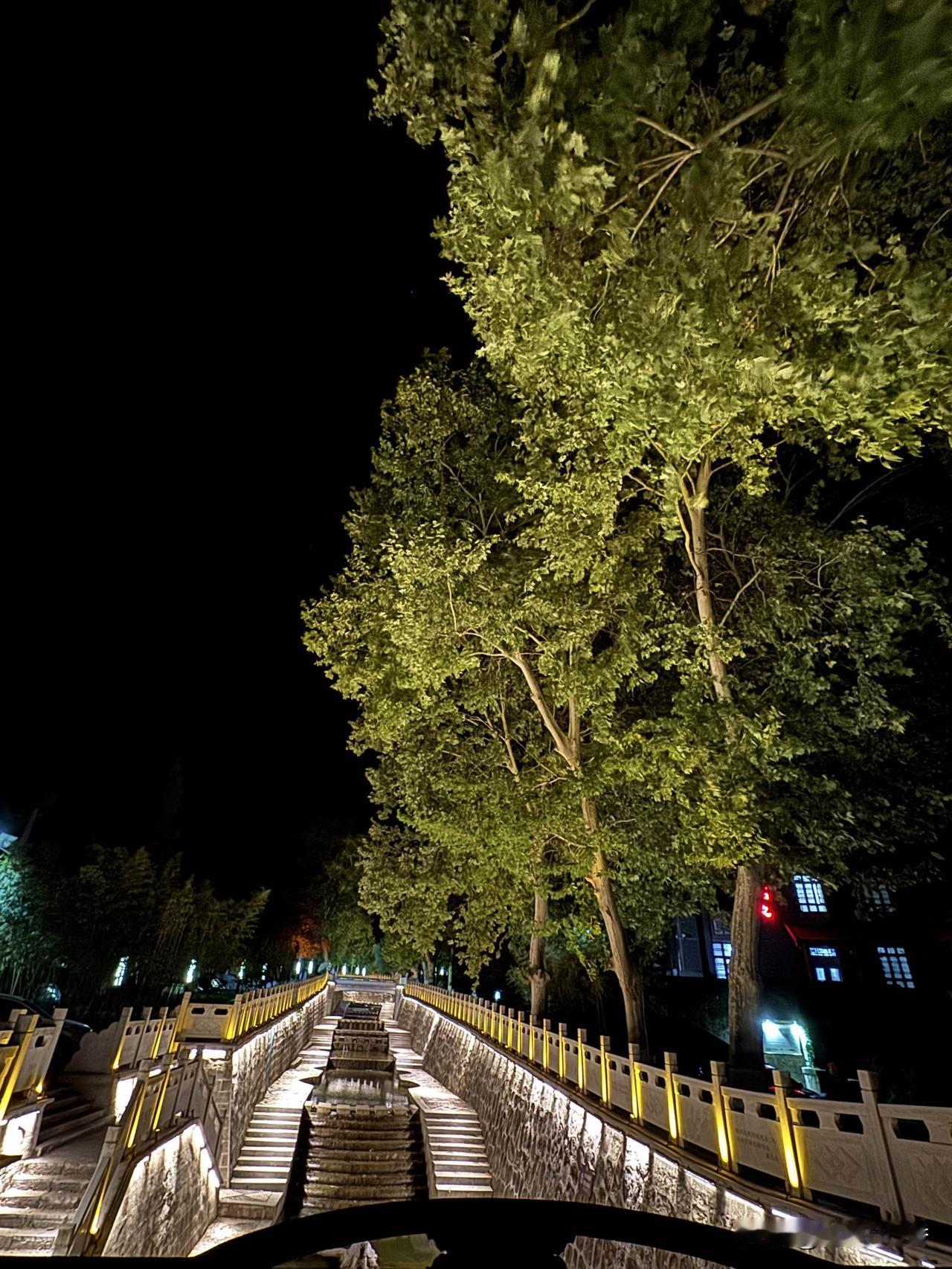 日本高市再次取得压倒性胜利，这边的媒体人，可是要忙活一阵子了。当然，简字网上，估