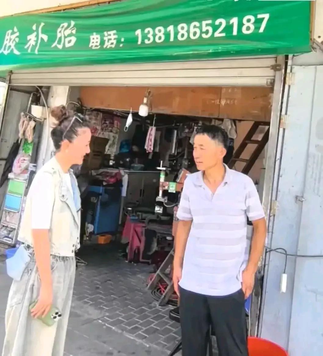 上海上海女主持补胎，竟补出人性至善的真相
 
在繁华喧嚣、车水马龙的上海，知名主