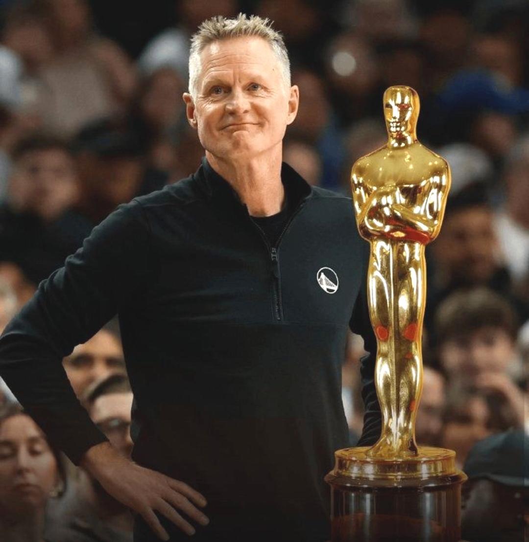 你没有看错，勇士主教练科尔获得了奥斯卡奖，货真价实的奥斯卡大奖。

看到勇士主教