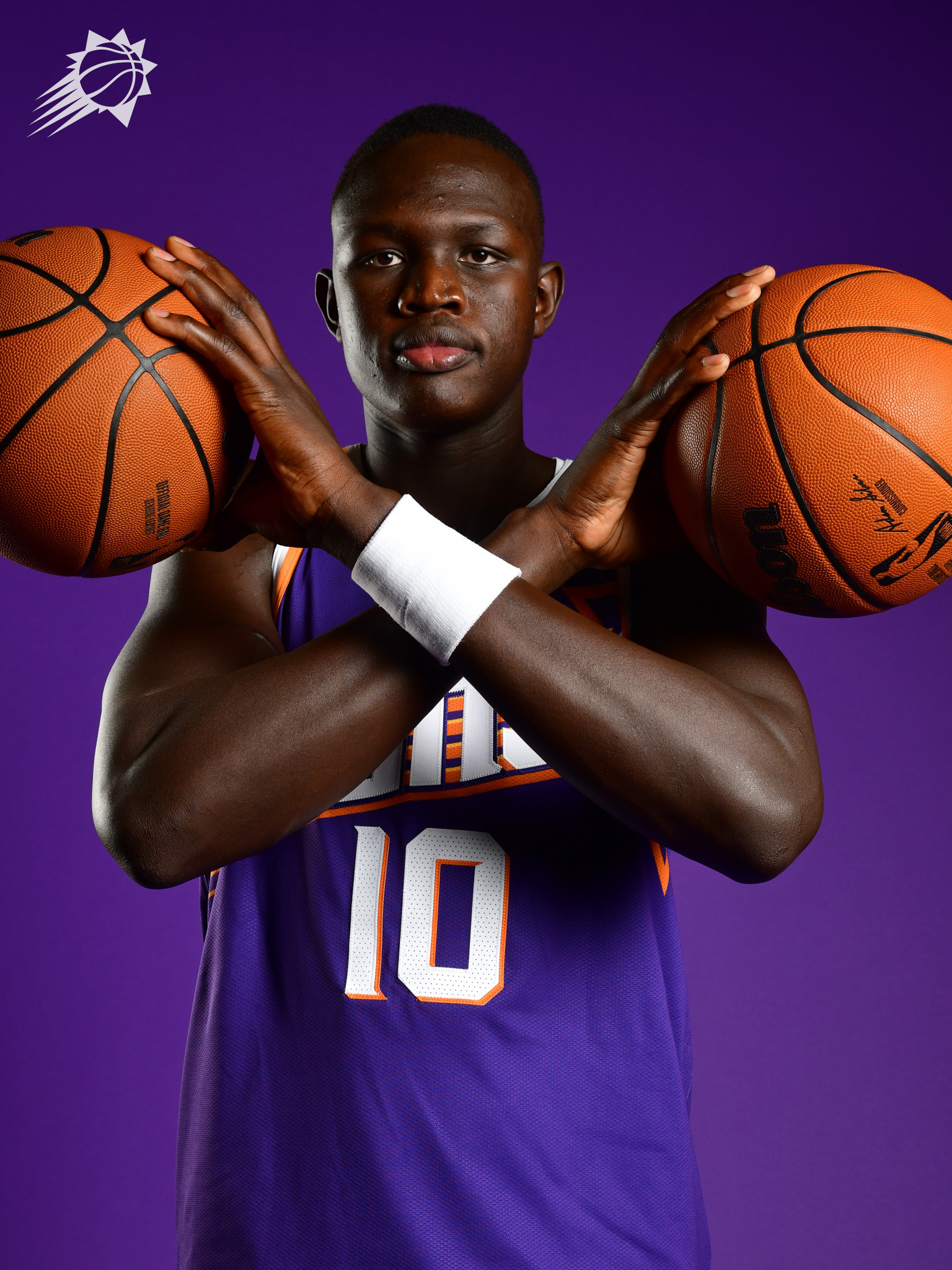 马鲁在太阳vs雄鹿 的比赛中得到个人赛季新高的8分，在挡拆顺下后的终结能力有着显