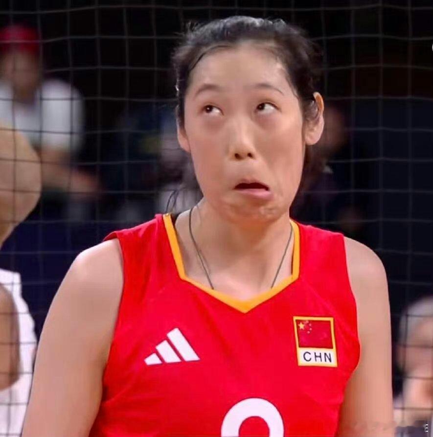 #中国女排vs土耳其女排##中国女排2比2土耳其女排# 第四局中国女排打得漂亮，