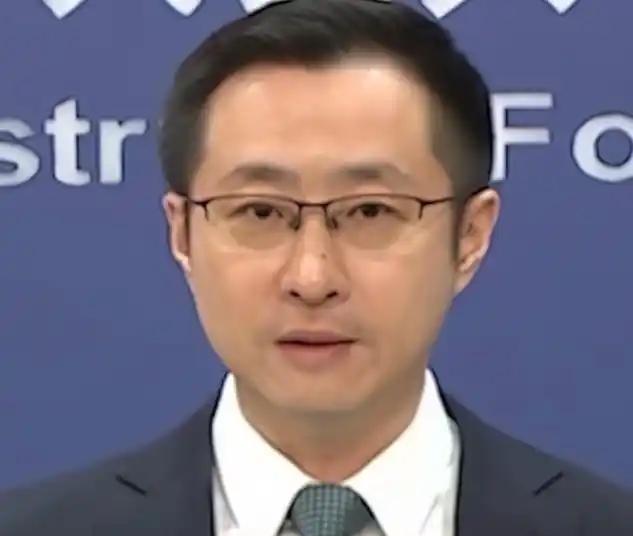 如果不想输掉未来，就别低估中国！美国媒体为何反复喊话“开战必败”？真正的较量早已