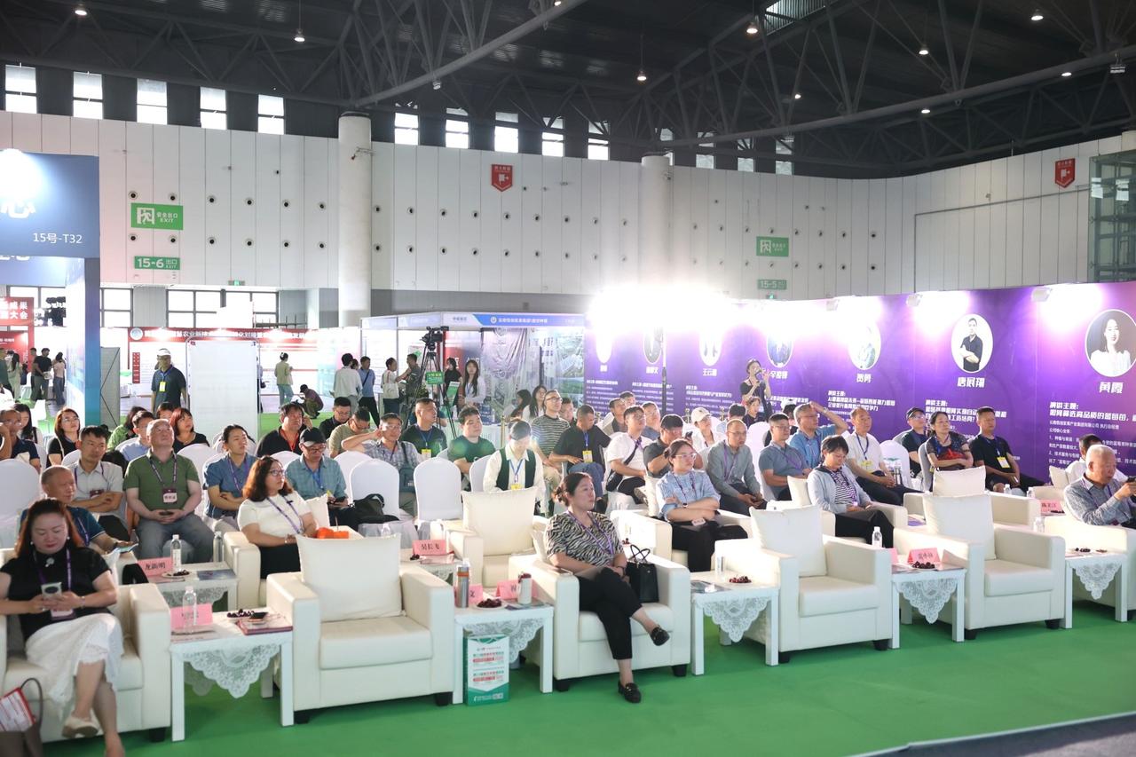 2026西部农资博览会围绕苗木繁育、移栽定植产业，展会带来全系生根壮苗类农资，大