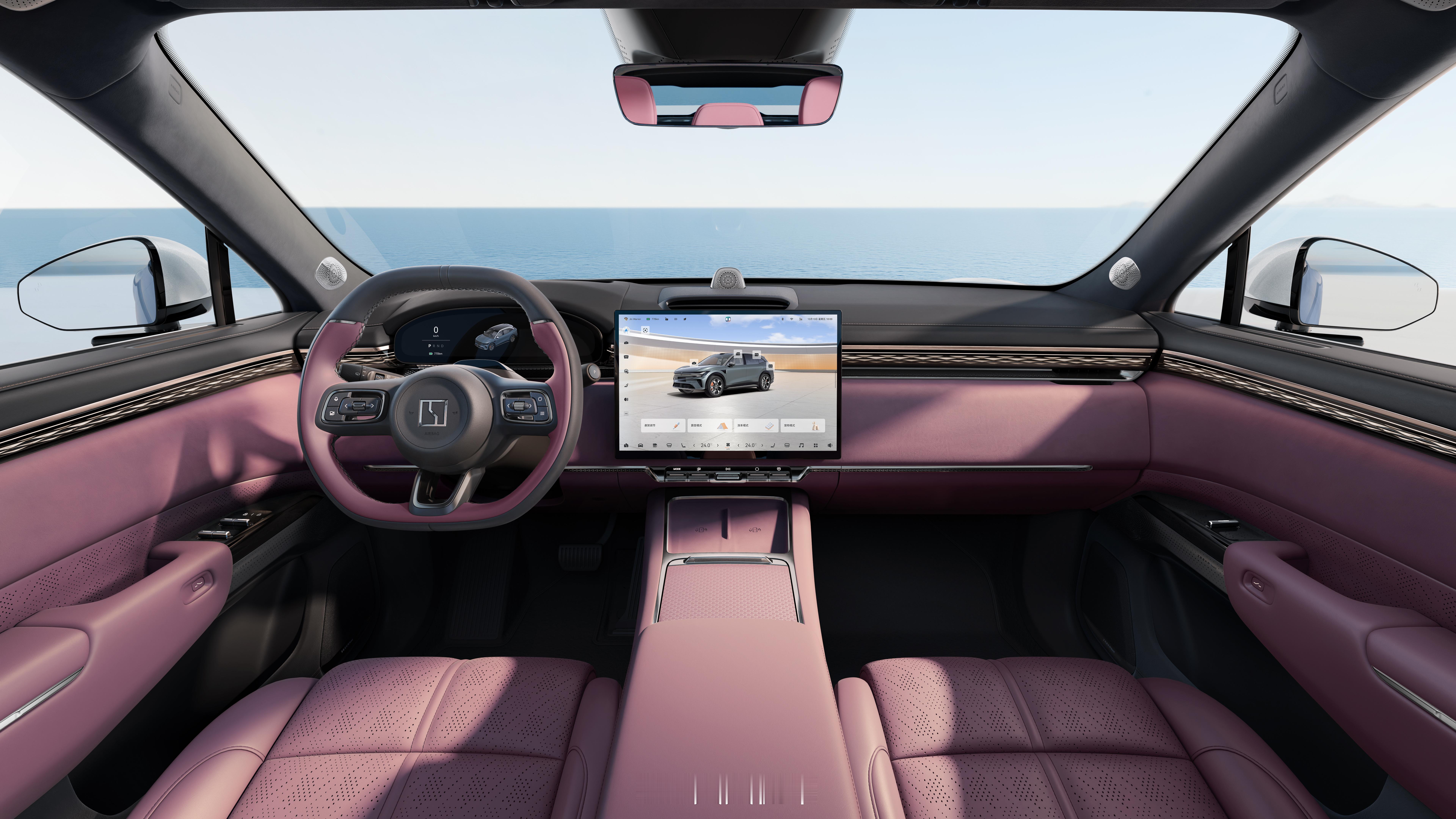 10 月 28 日，焕新极氪 7X 正式上市，共推出三款配置，官方价 22.98