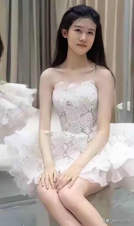我敢说
​陆毅就算再投入五百万，
​他大女儿都火不了，原因很简单，那就是大女儿和