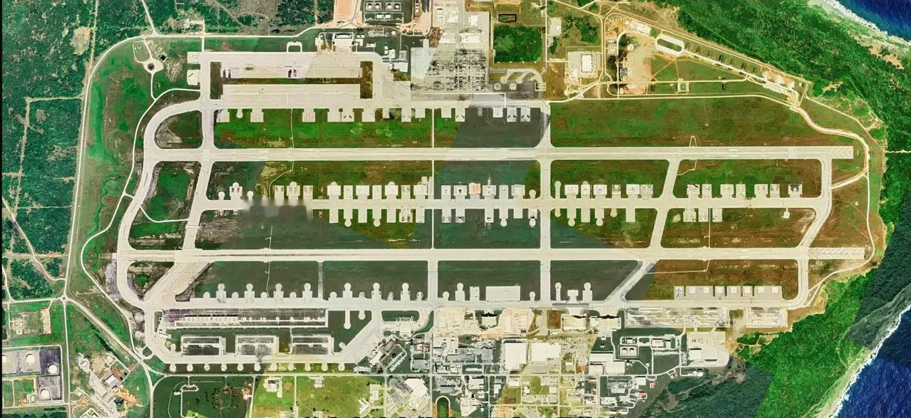 关岛安德森基地是美国在亚太地区最关键的战略枢纽之一。本质上是一个大型的“前沿作战