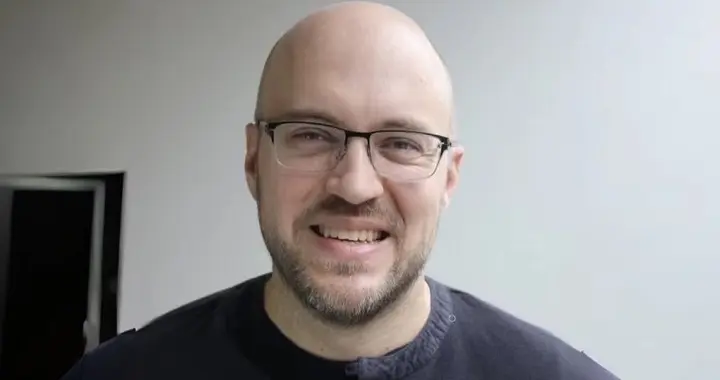 苹果又一AI高管被曝离职，三月内连失三员AI大将