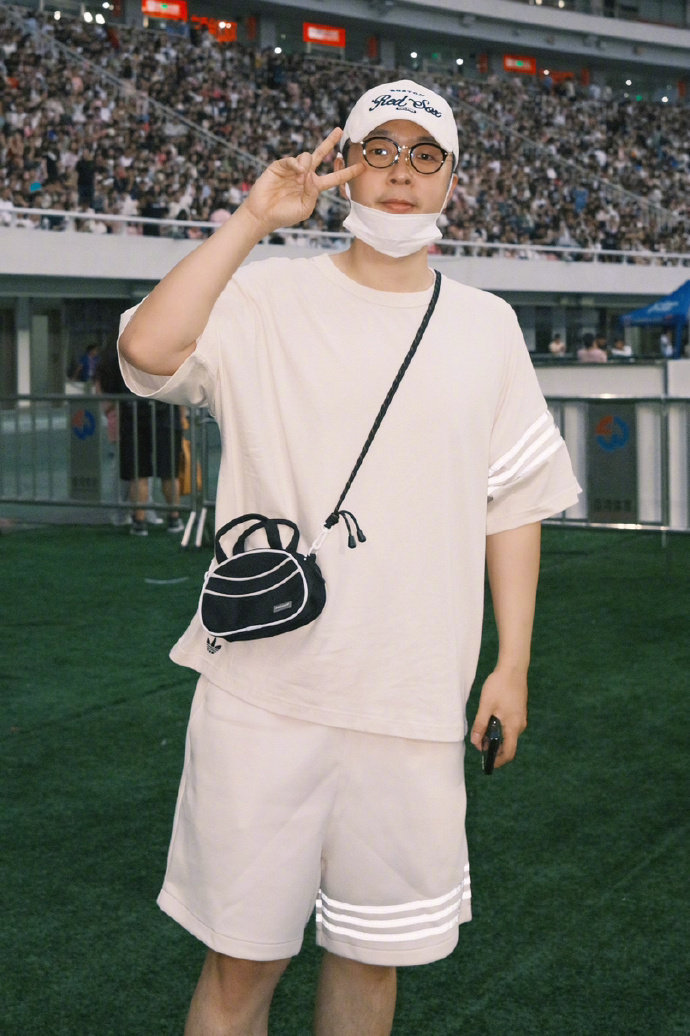 #杜海涛晒周杰伦演唱会plog#『我的青春，我的回忆。雨，JAY，长沙，送给了我