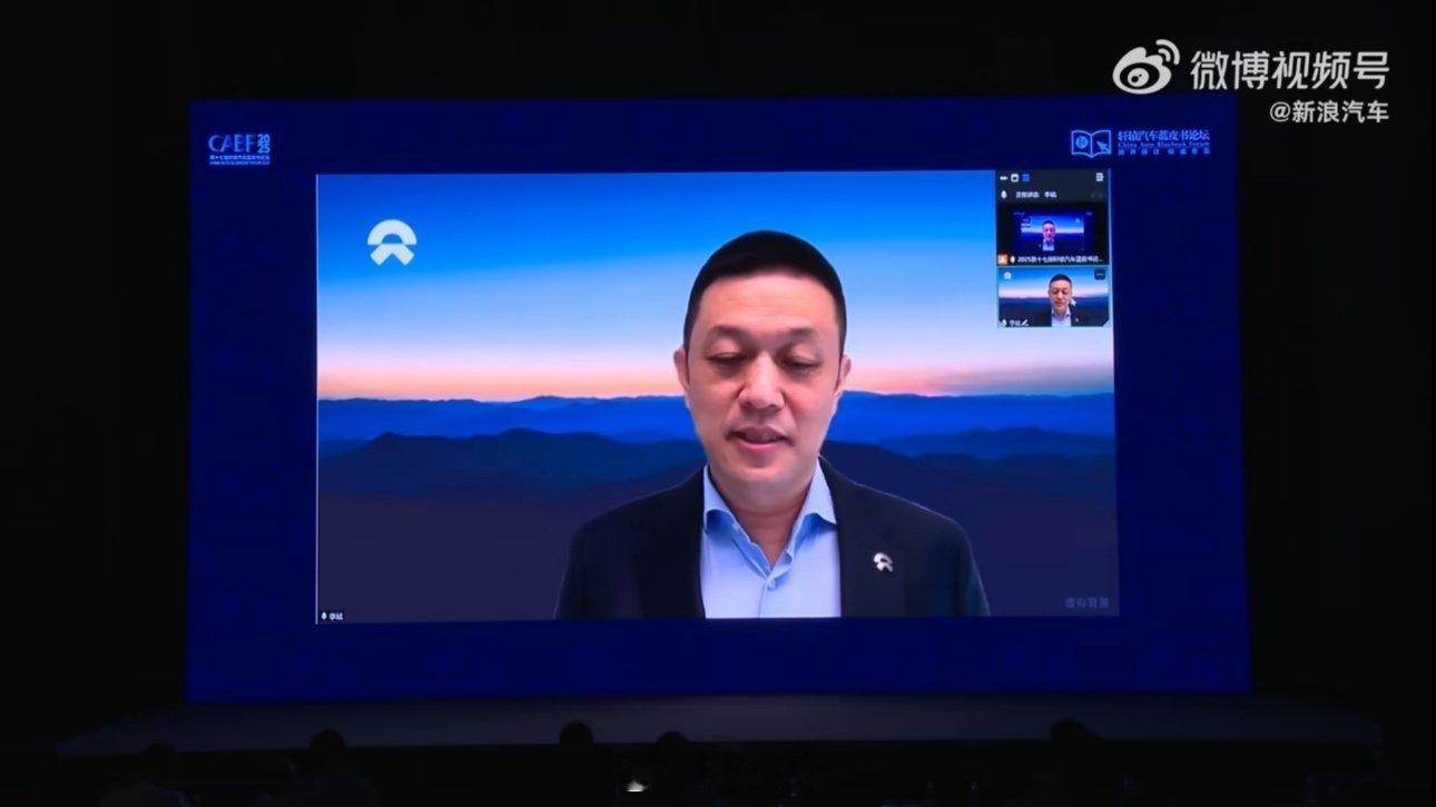 李斌称蔚来最不愿意卷价格蔚来现在卷不卷价格都不是要紧的事，关键在于如何重建用户信