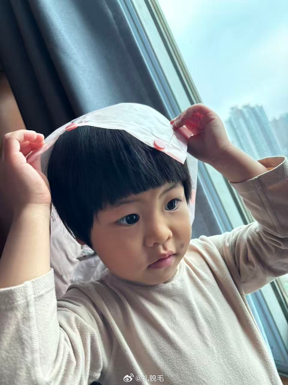 洗头了，能看出有区别吗带娃随手拍