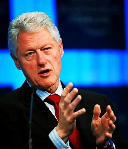 克林顿是个智者，对中国人的认知是到位的
面对中国的日益崛起，美国感觉已经放弃了，