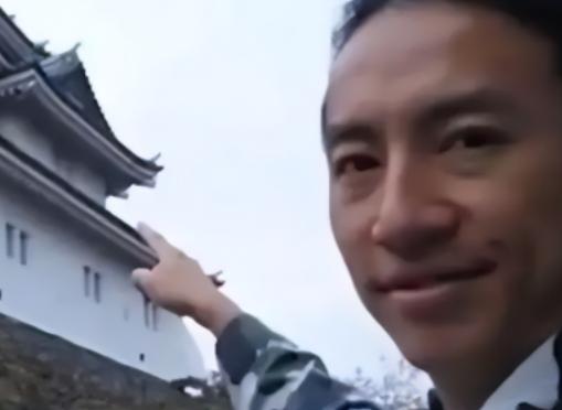 2011年，一名中国男子在日本地震后，前去充当志愿者时，突然惊讶的发现，很多日本