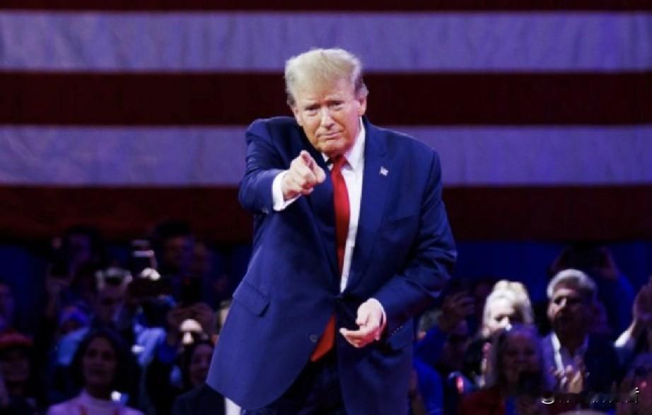 特朗普脸上无光时刻，伊朗革命卫队宣布在法尔斯省击落一架以色列“赫尔墨斯-900”