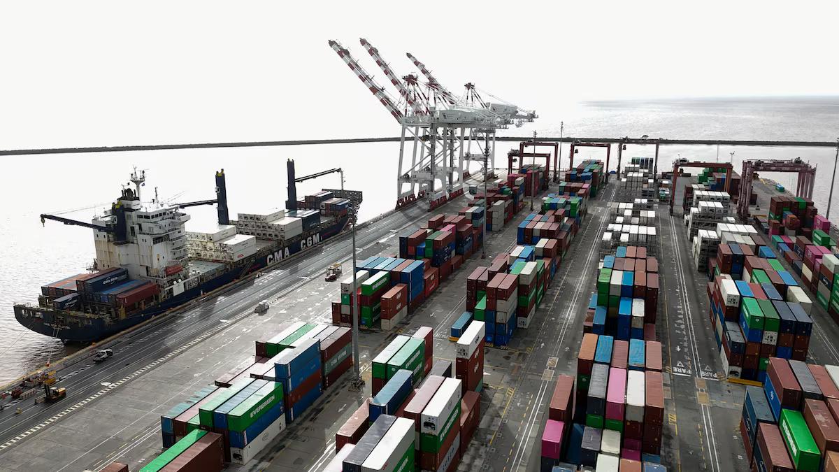 [To learn English]
Argentina's economic 