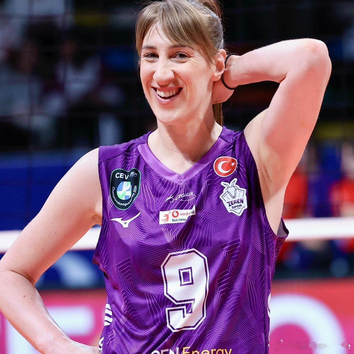 ❌ 玛雅.阿莱克西奇和布兰基卡.米哈伊洛维奇，没有入选明晨对阵科内利亚诺的欧冠比