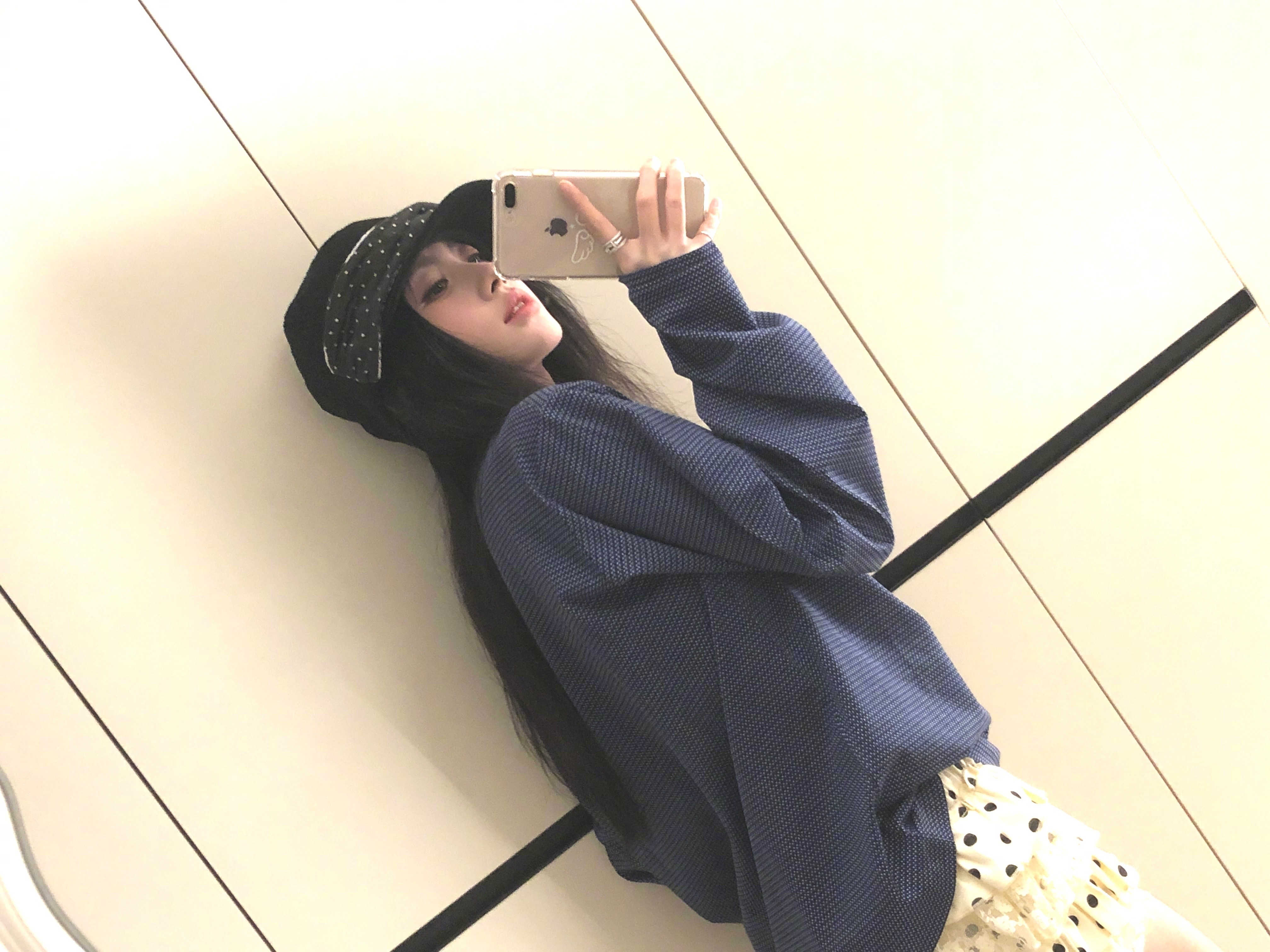 鞠婧祎苏绿夏 jjy鞠婧祎万花世界 在浪漫的夏天，想和浪漫的你，去看浪漫的晚霞.