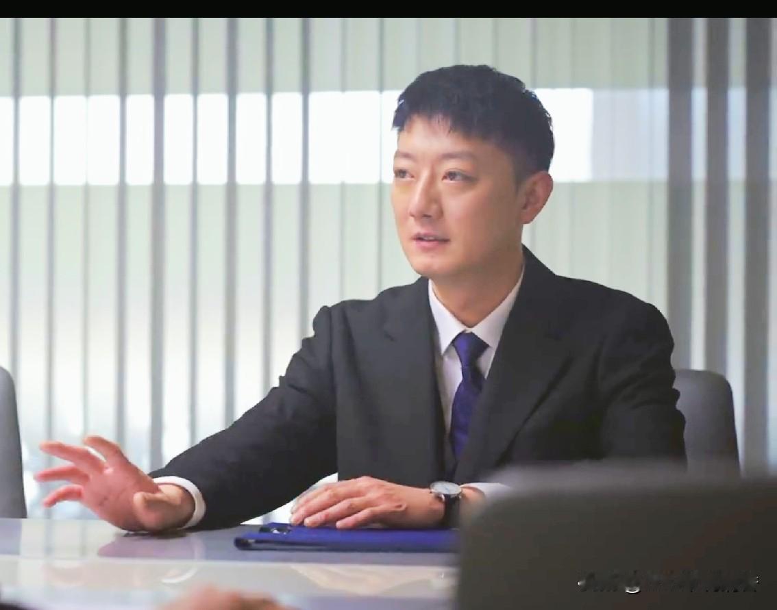 电视剧《死刑将至》一口气连看8集，具体剧情分享如下：

1、付庭（苏小玎饰演）是