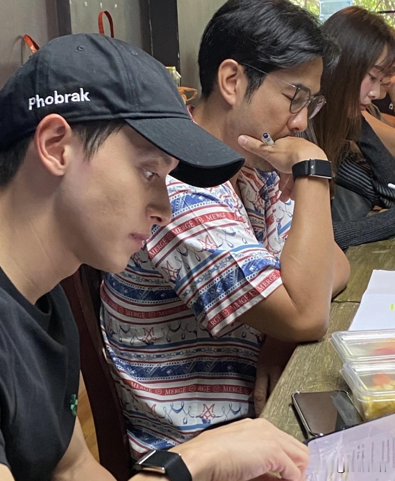 James J、Goy为 Mono 拍摄的新剧“Salesman”，举行剧本阅读