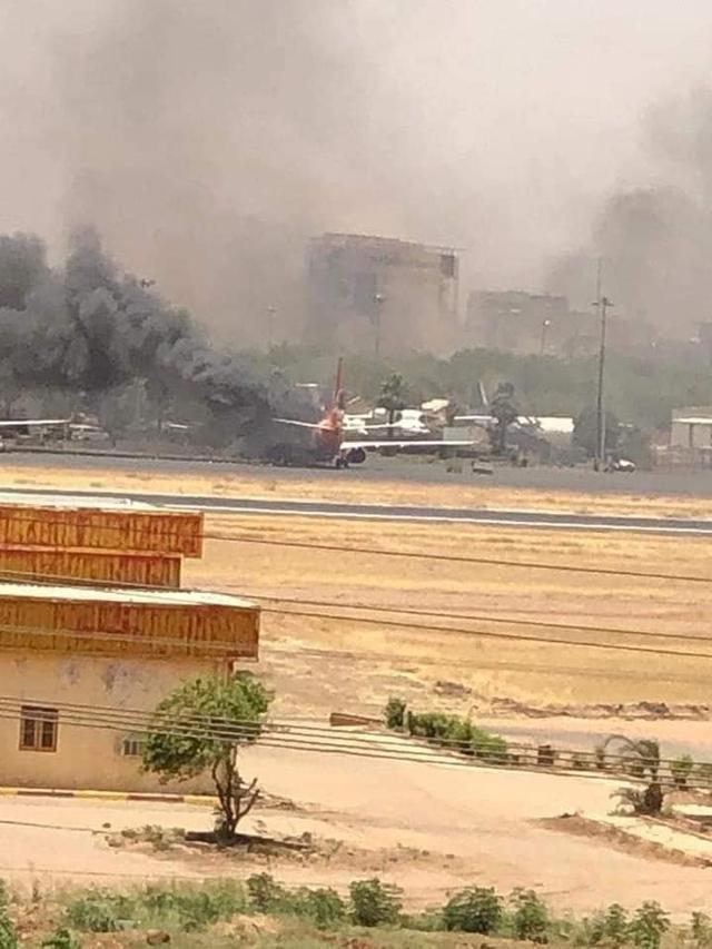 根据俄罗斯航空门户网的消息显示，苏丹首都爆发了内战，首都的喀土穆机场，一架白俄罗