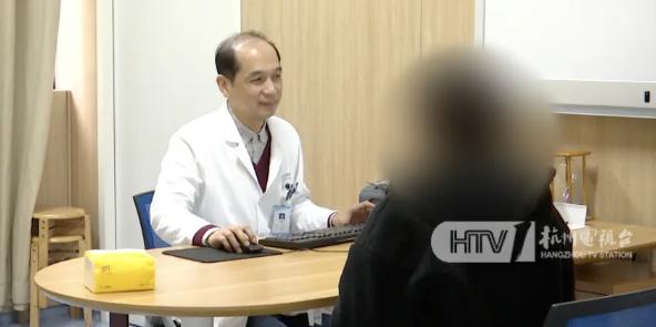 “悲剧还是发生了！”浙江杭州，一女生初三时成绩突飞猛进，考入重点高中，高三再次逆